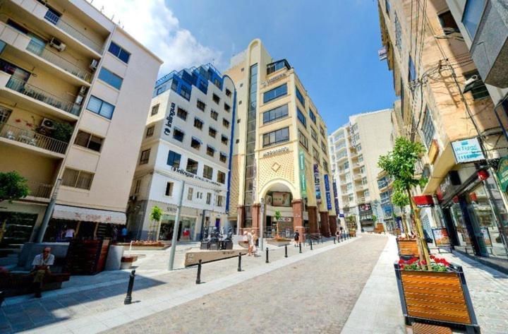 Art Deco Luxury Apartment, Central Location Sliema Exterior photo